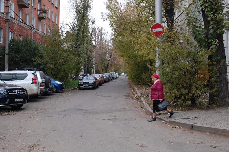 Улица Володарского вид с улицы Дзержинского