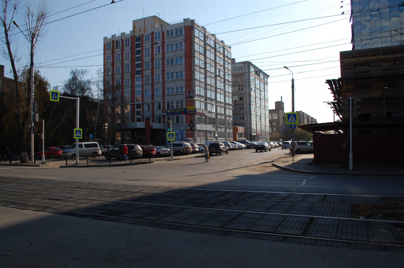 Дома 8 и 10 по улице Фридриха Энгельса