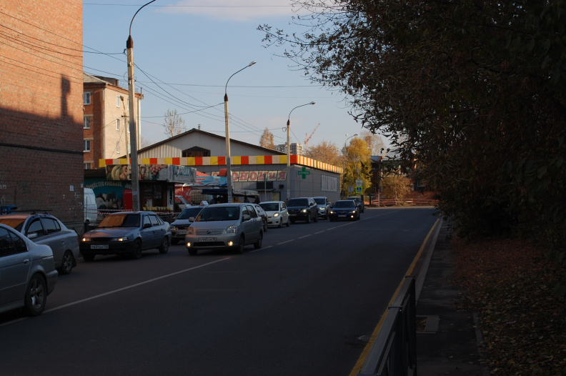 Улица Подаптечная в сторону улицы Ямской