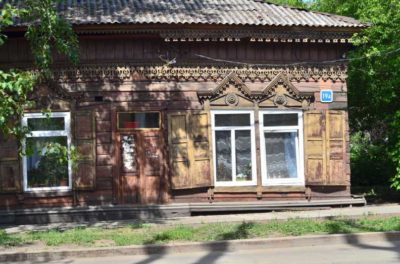 Кусок резного дома 19а улице Бабушкина