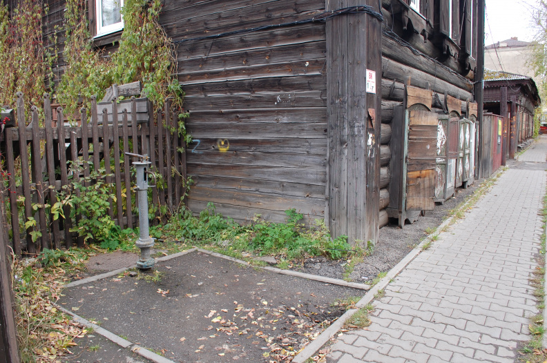 Водоколонка на Бабушкина - признак неблагоустроенного жилья