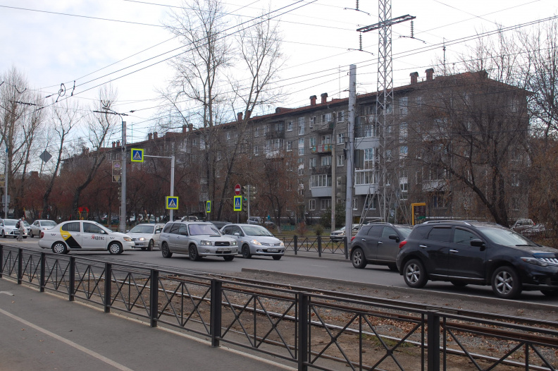 Дом 90 на Декабрьских Событий