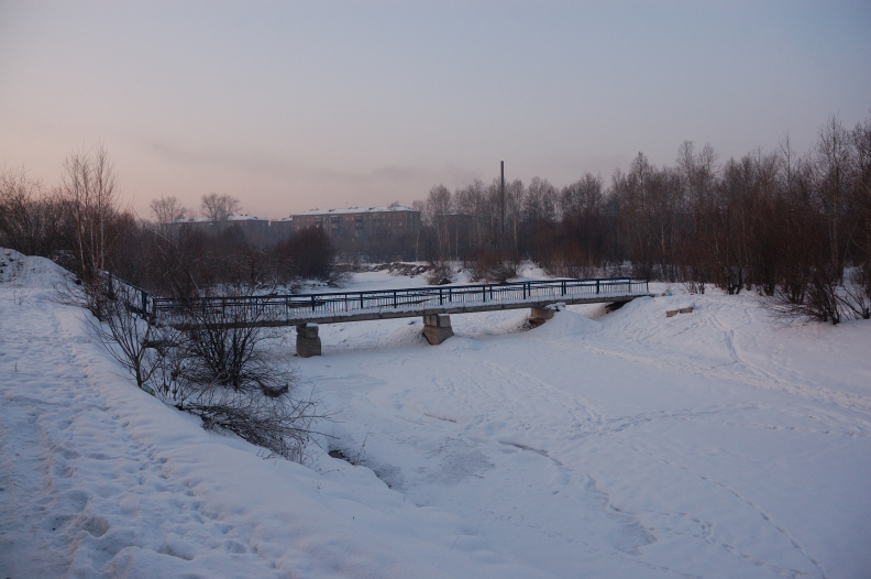 Пешеходный мост через Ушаковку