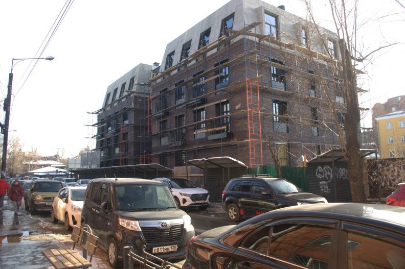 Клубный дом без адреса на Грязнова