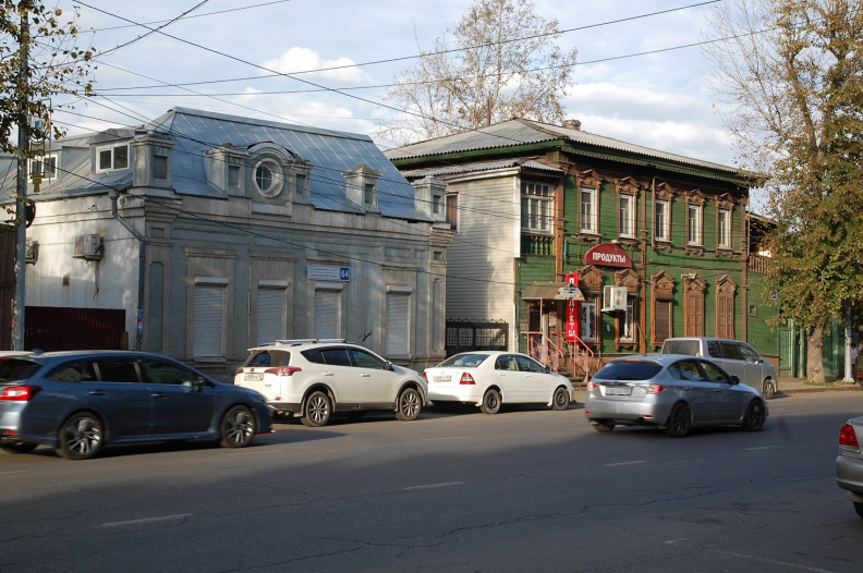 Дом № 64 по улице Декабрьских Событий