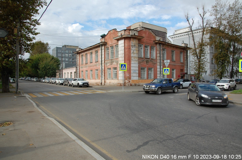 Дом 43 по улице Дзержинского