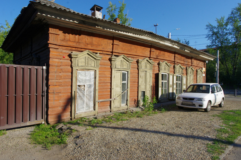 Дом 91 по улице Декабрьских Событий