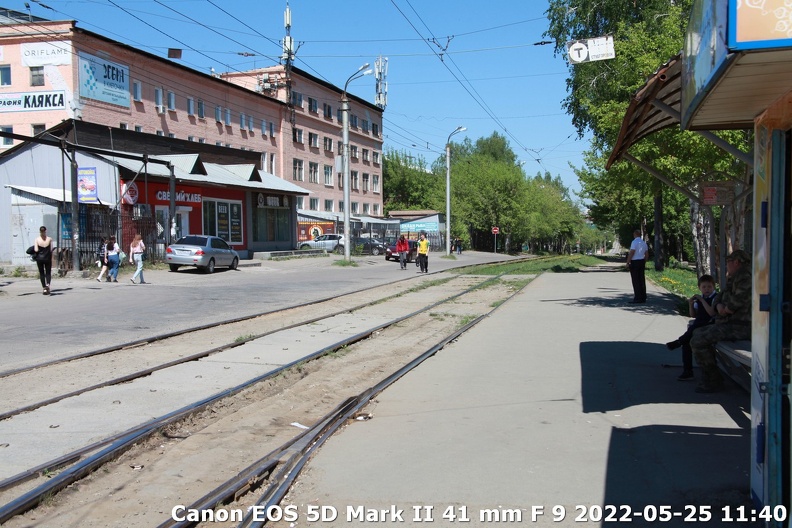 Убогая остановка трамвая Студгородок