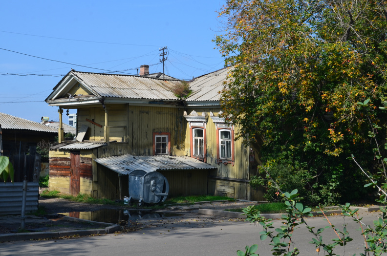 Землескрёб по Фридриха Энгельса 27