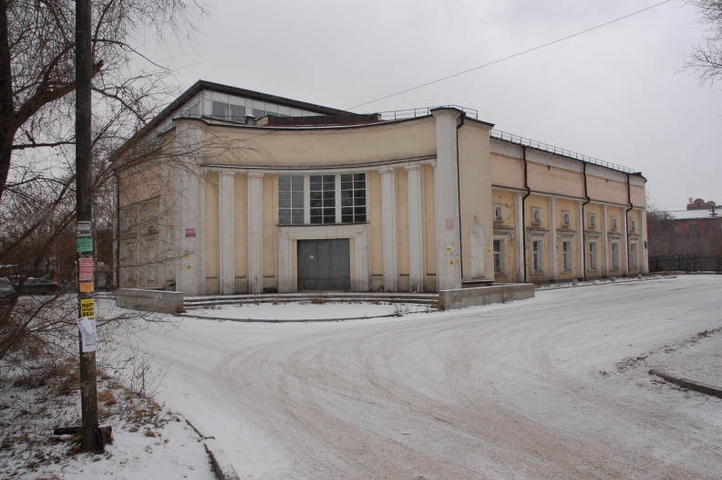 То, что было кинотеатром Марат